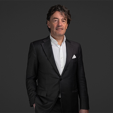 Portrait of Daniel S., Managing Partner and founder of Tenzing Partners